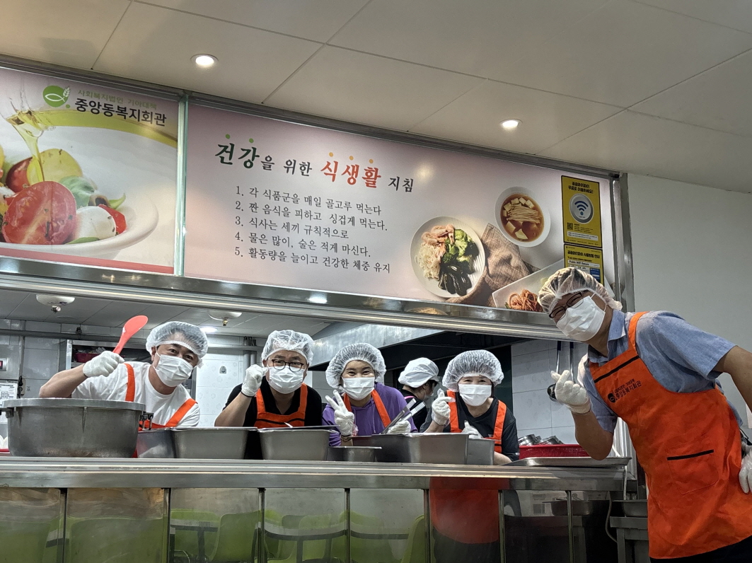 6월 주민자치위원회 경로식당 배식봉사 활동